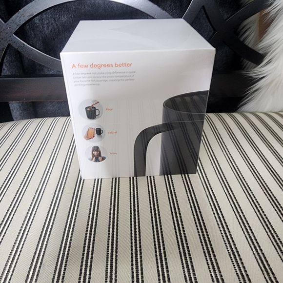 Ember Temperature Control Smart Mug 2 10 Oz App-Controlled Heated Coffee Cup - Picture 5 of 6